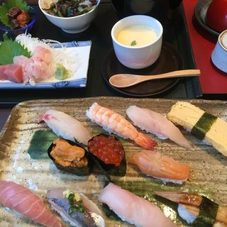 本日の贅沢御前(すしの磯丸 沼津みなと店 )