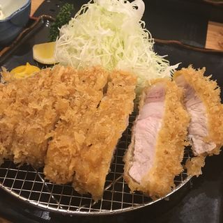 ロースかつ定食(160g)(とんかつ いわい)