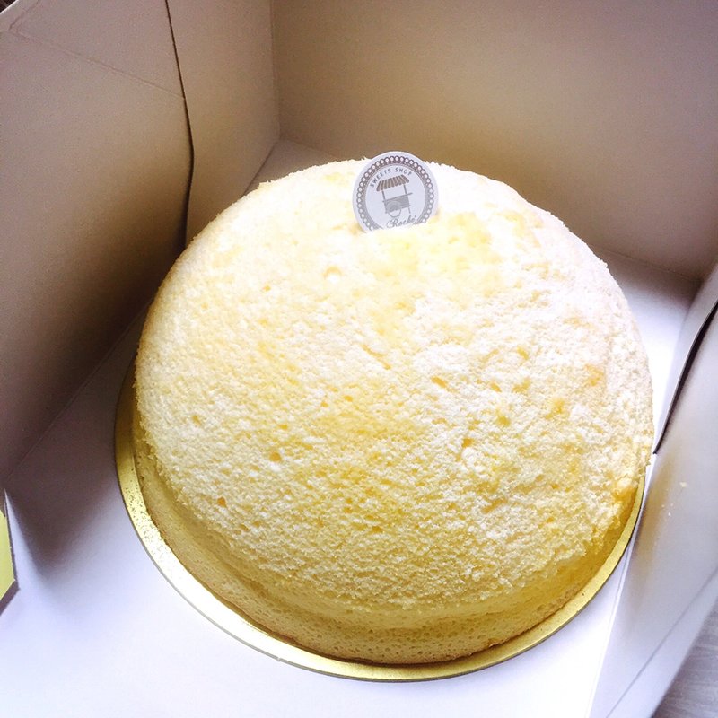 チーズケーキです(Roche （ロッシェ）)