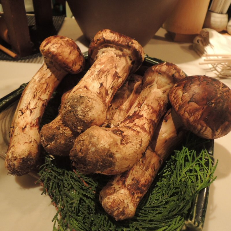 松茸焼き(和牛銘菜　然 （ゼン【旧店名】CHARCOAL GRILL 然）)