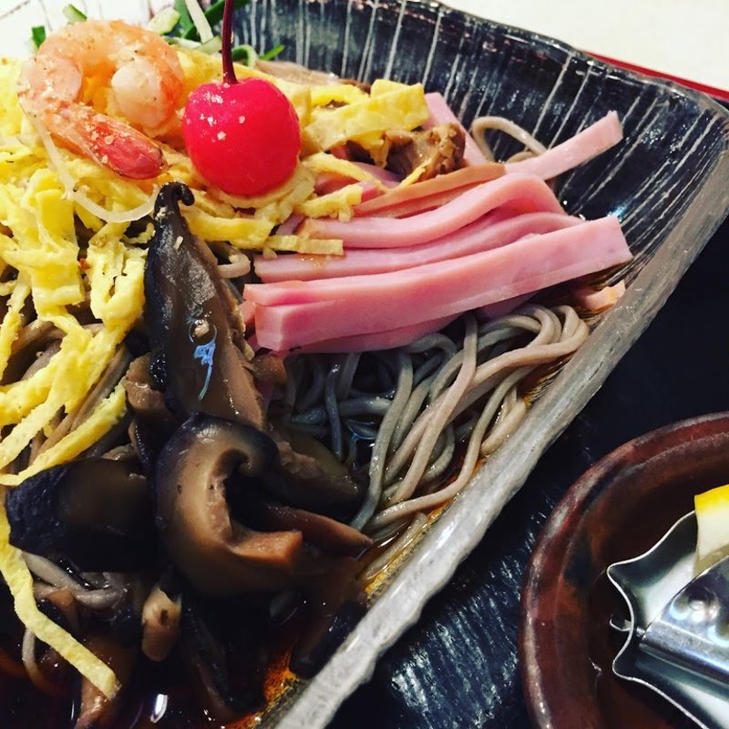 和風冷めん（そば）(風流 田舎そば ホワイティうめだ店)