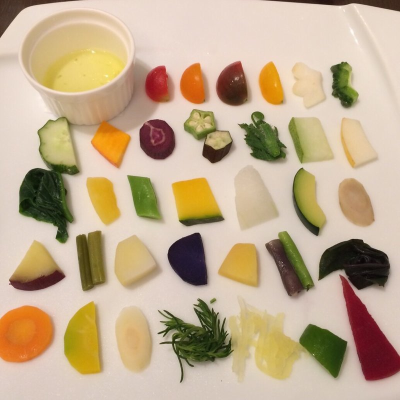 季節を味わう藤沢野菜のサラダ(アンブレラ )