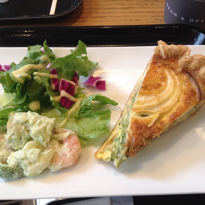 キッシュロレーヌ(ディーン＆デルーカ京都 （DEAN & DELUCA KYOTO）)