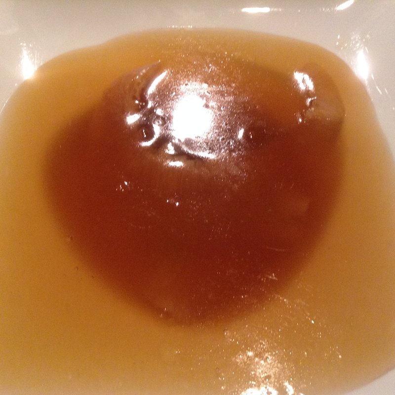 ふかひれの姿煮込み(花閒 （かかん）)