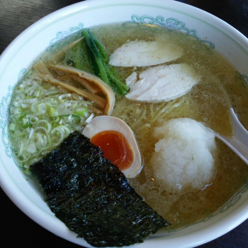 旨塩にんにくみぞれラーメン(極鶏そば　高木屋)