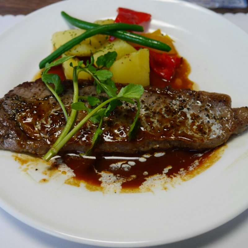 ステーキ(レストラン清海)