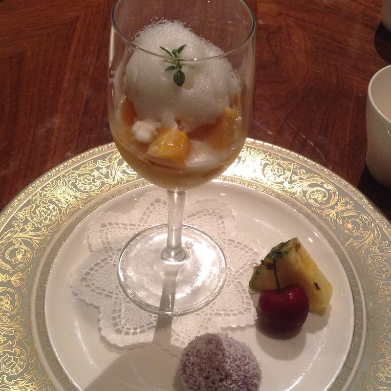 デザート盛り合わせ(花閒 （かかん）)