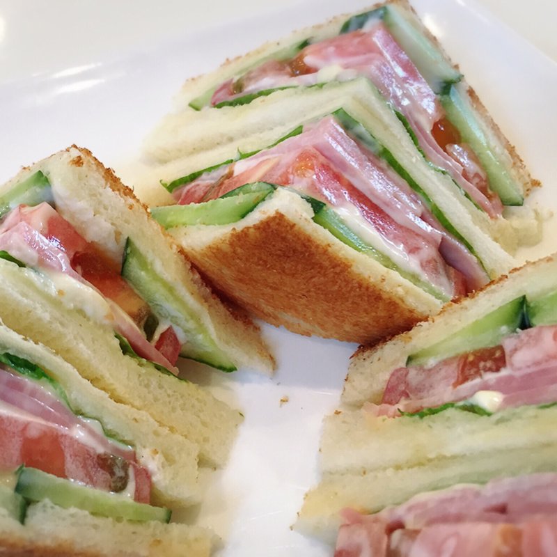 BLTサンド(フルーツカフェ オレンジ （fruit cafe ORANGE）)