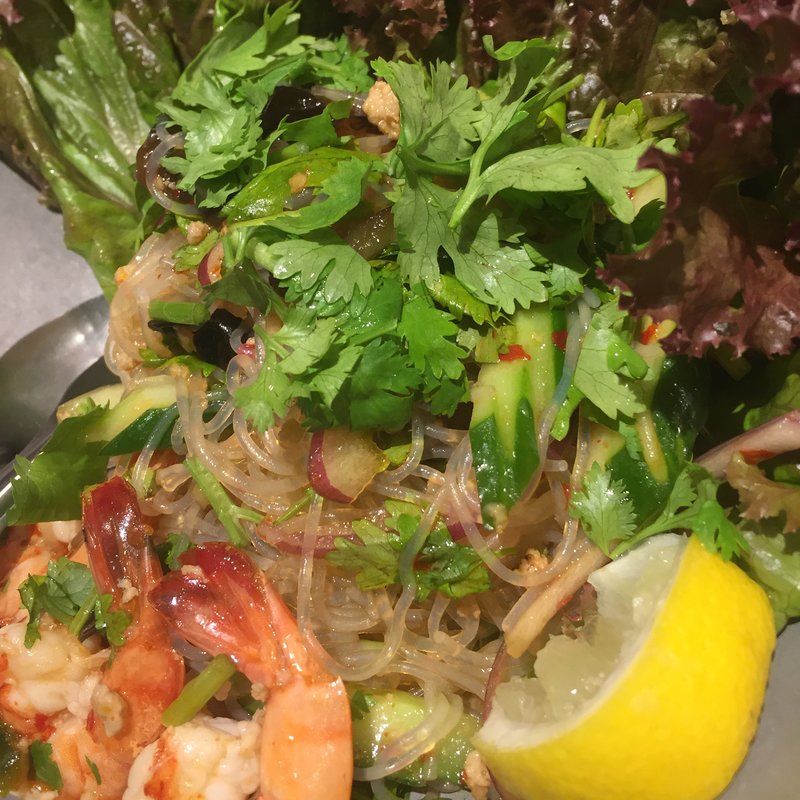 ヤムウンセン(亜細亜的バル Xinchao （シンチャオ）)