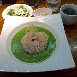 グリーンカレー(美味これくしょん 神田倶楽部)