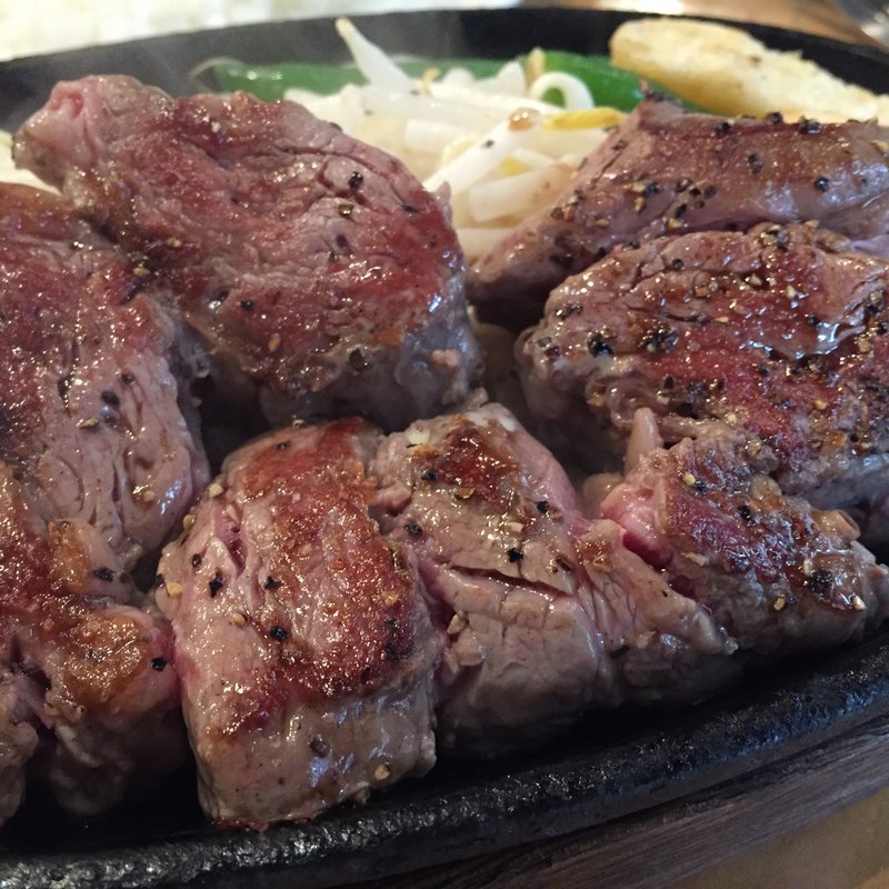 カットフィレステーキ(1ポンドのステーキハンバーグ タケル天満店)