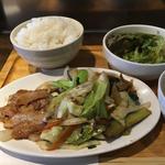 豚肉焼と野菜炒めランチ