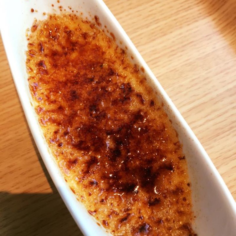 杏仁ブリュレ(HONG KONG SWEETS 果香 自由ヶ丘スイーツフォレスト店)