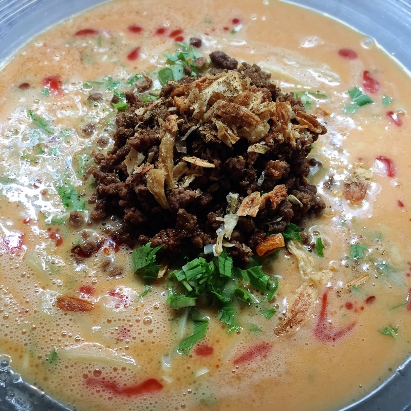 冷やし坦々麺(星期菜 白金)