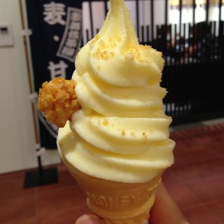 揚巻ソフトクリーム(歌舞伎茶屋)