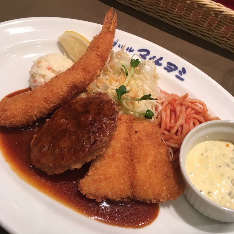 Cランチ 海老フライ ハンバーグ お魚フライ(グリル マルヨシ)