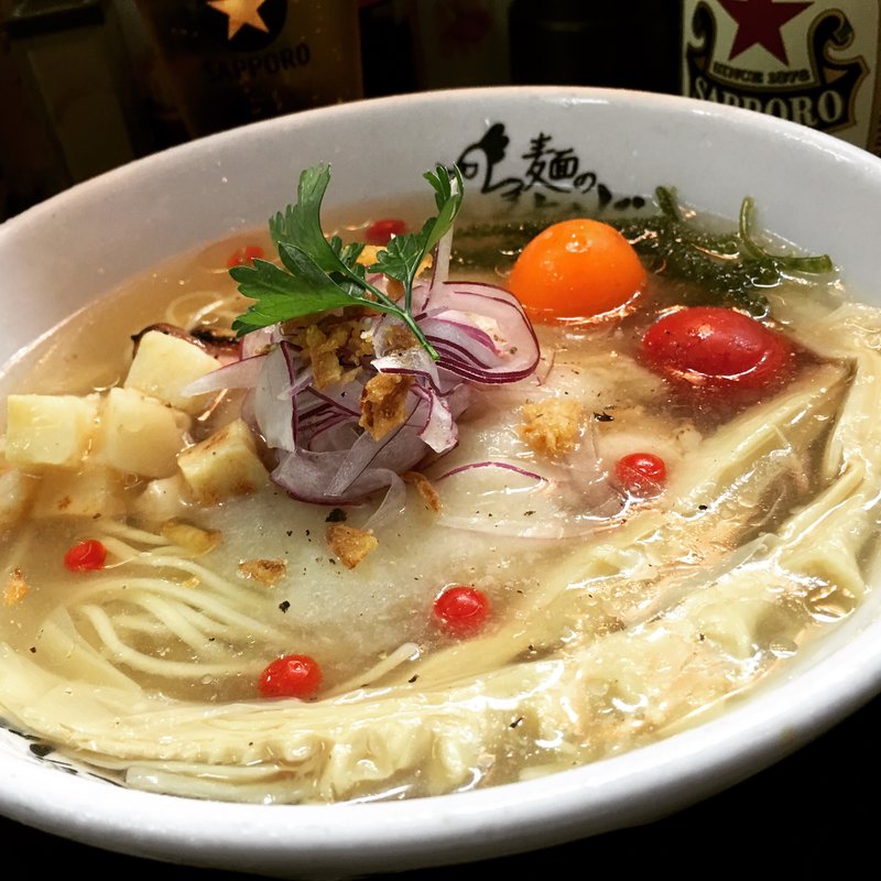 セロリラブとトマトの冷やしヌードル(麺のようじ)