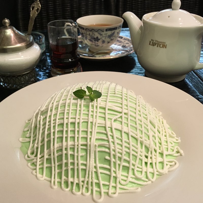 メロンパンケーキセット(喫茶 ブリッヂ)