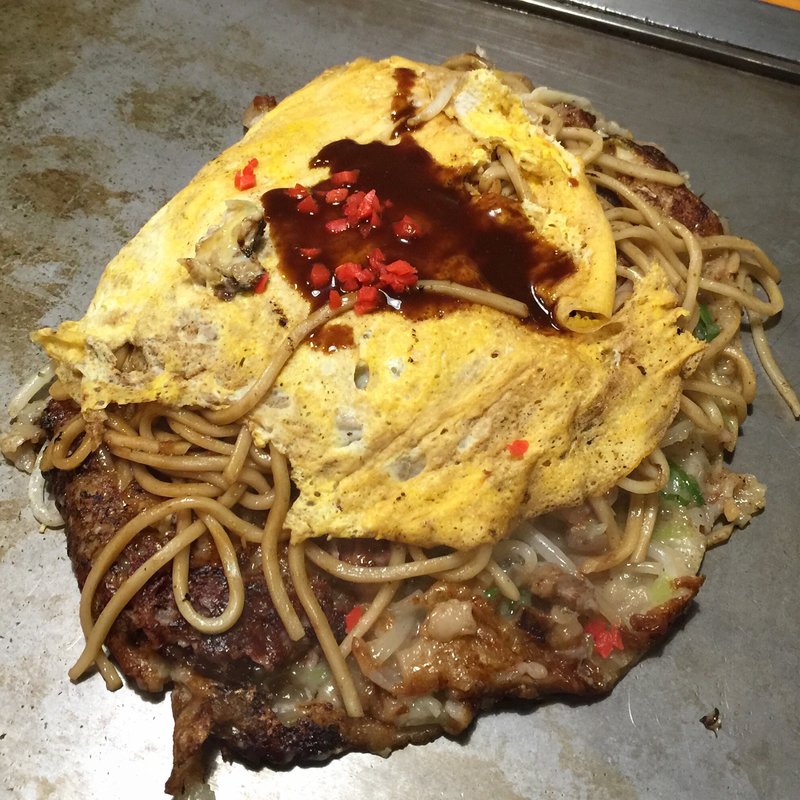 広島風お好み焼き(お好み焼 ボナンザ)