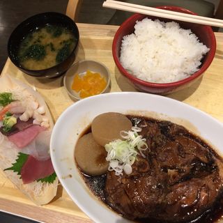 黒ムツの煮付け定食(築地食堂源ちゃん深川ギャザリア店)