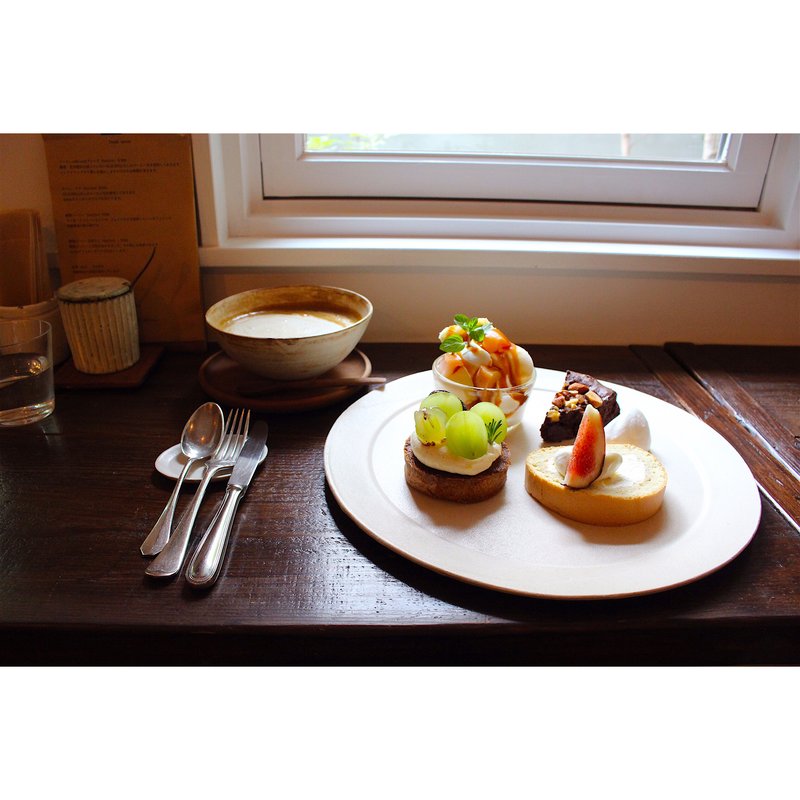 3周年記念季節のお菓子プレート(カフェ ノワ （cafe noix）)