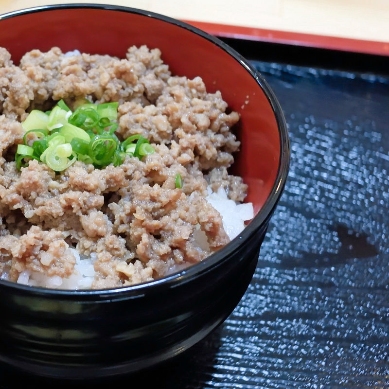 そぼろ丼(くすがみ)