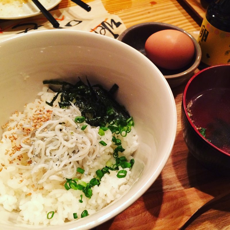 STKG（しらす卵かけご飯）(ハイパーチキン野郎 )