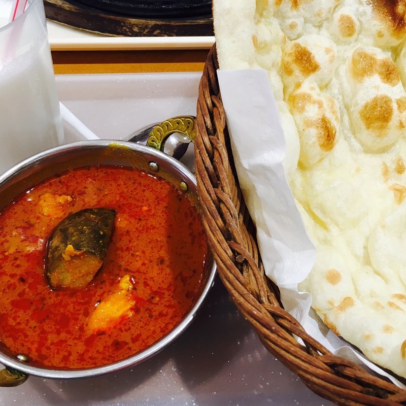 日替わりランチ ナスとチキンカレー(インドカレー＆ナン ゴーゴームンバイ イオンモール北戸田)
