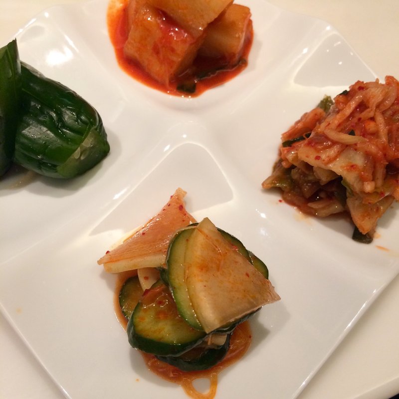 キムチ盛合せ(ぴょんぴょん舎  GINZA UNA)