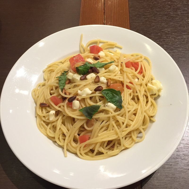 トマトとモッツァレラチーズのガーリックスパ(カプリチョーザ トマト＆ガーリック イオンモール草津店 )