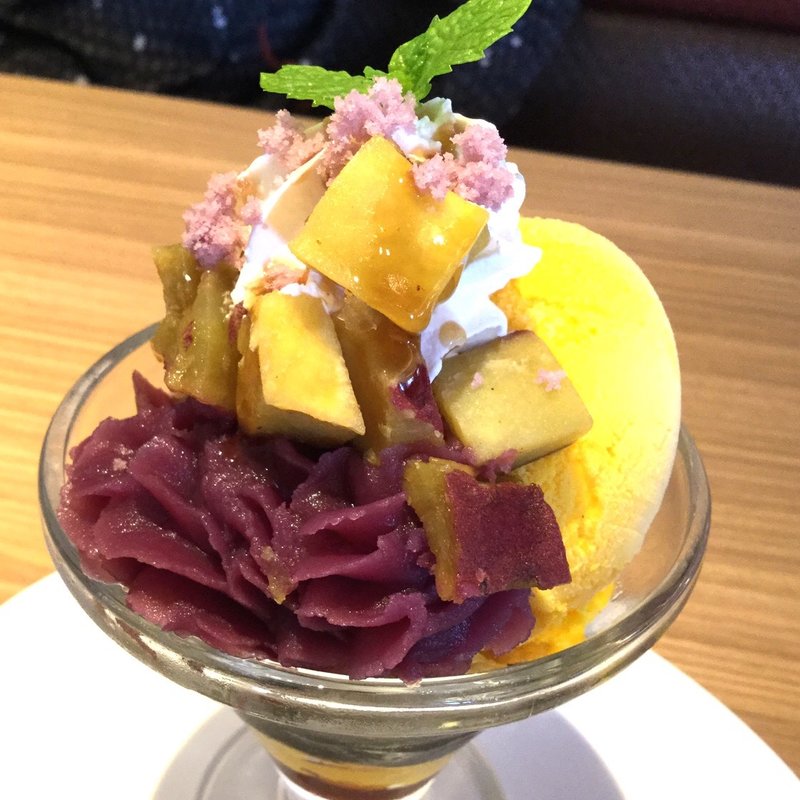 紫芋のミニパルフェ(デニーズ 南行徳 )