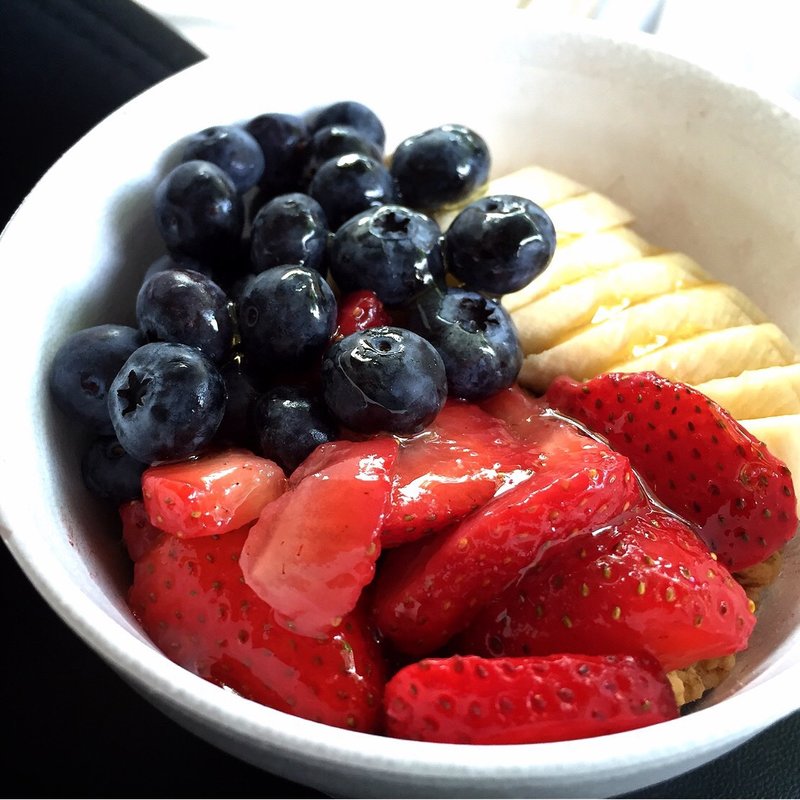 Acai bowl (Bogart’s Cafe)