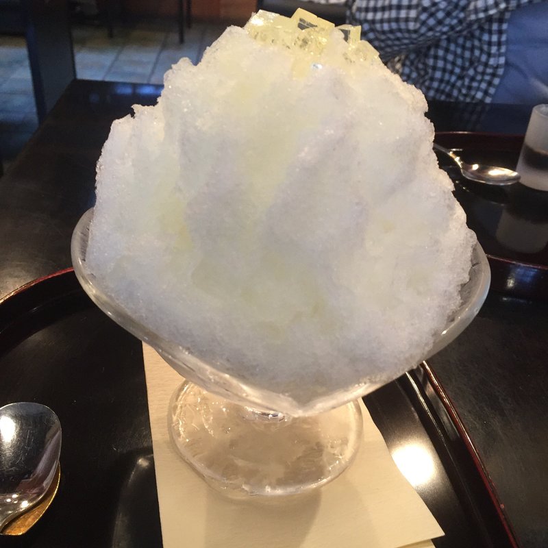 かき氷 レモンみぞれ(栖園 （せいえん）)