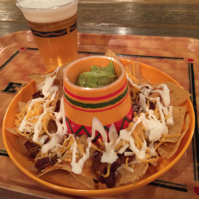 ナチョス チリコンカン＆サワークリーム(S.S.コロンビア・ダイニングルーム)