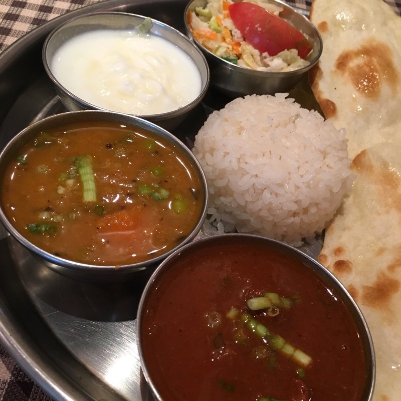 ターリーセット(インドレストランムット)