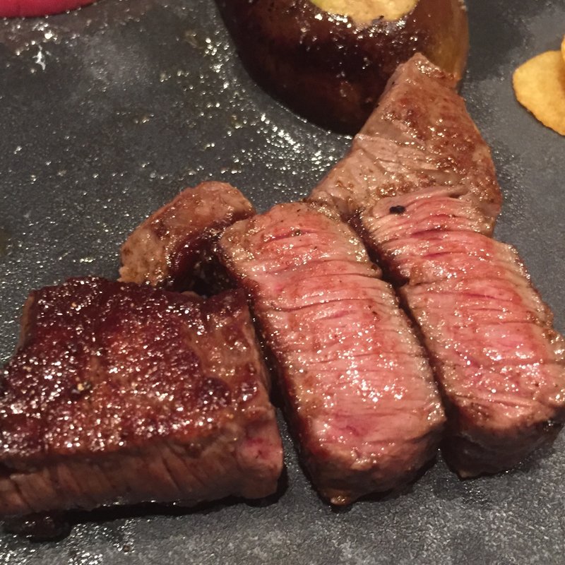 サーロインステーキ(鉄板焼「匠」)