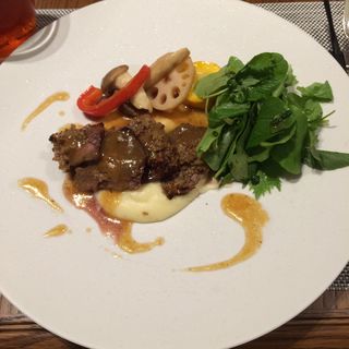 カジュアルランチ(ESSEN tapas & grill )