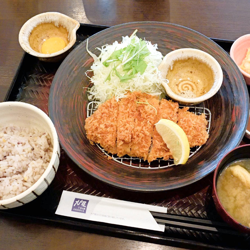 四元豚のロースかつ定食(大戸屋 ゆめタウン高松店 )