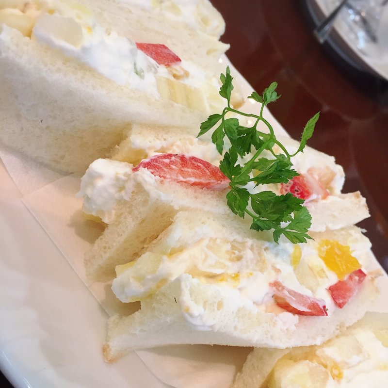 フルーツサンド(プチモンド)