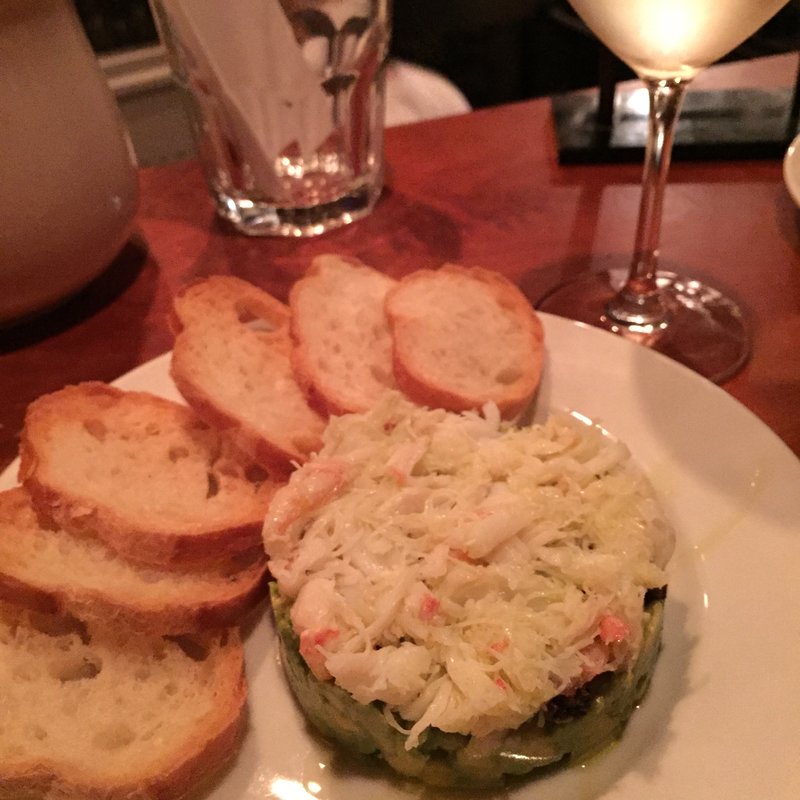 ズワイガニとアボガドのミルフィーユ(bar spesso)