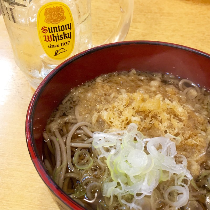 そば(かけ・たぬき)(大都会)