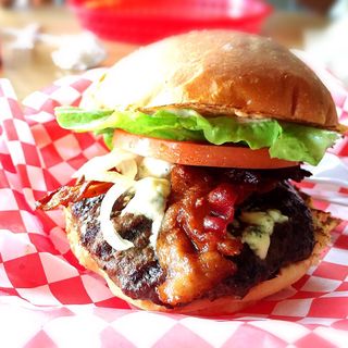 Blue cheese burger(honolulu burger company)