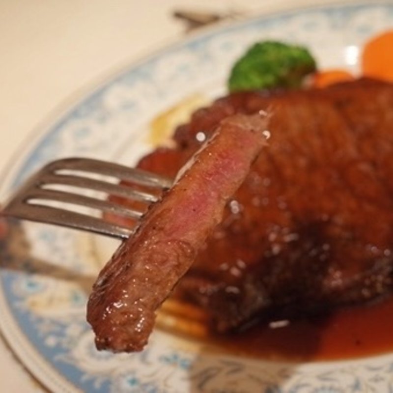 ステーキ(レストラン香味屋 （カミヤ）)