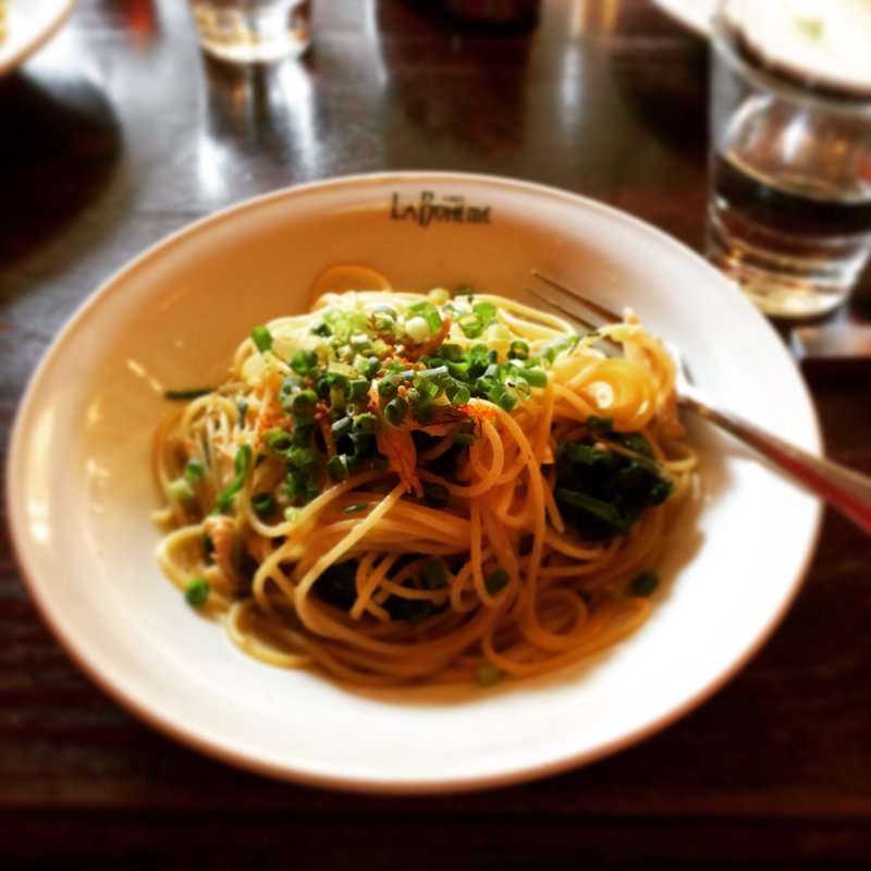 蒸し鶏と青ネギの和風ソース(カフェ ラ・ボエム 新宿御苑 （La Boheme）)