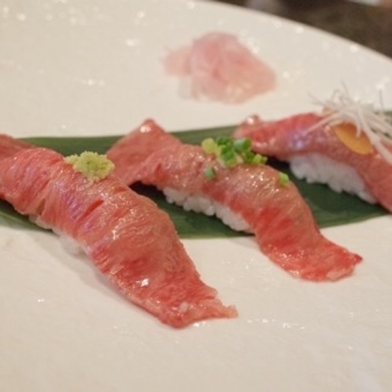 牛肉の握り(ステーキハウス響)