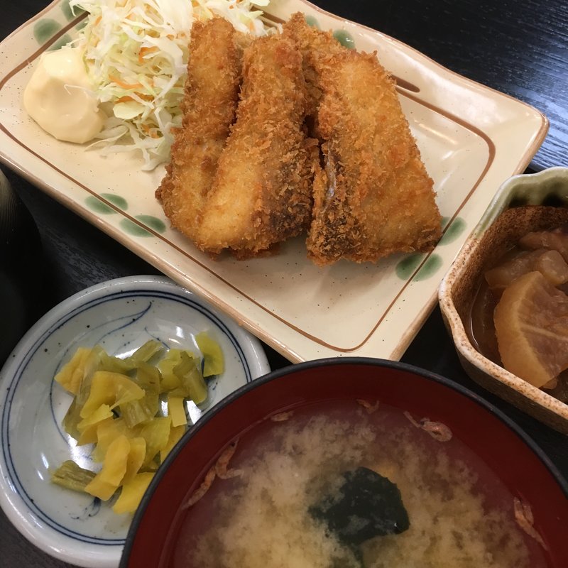 ぶりフライ定食(あじや )