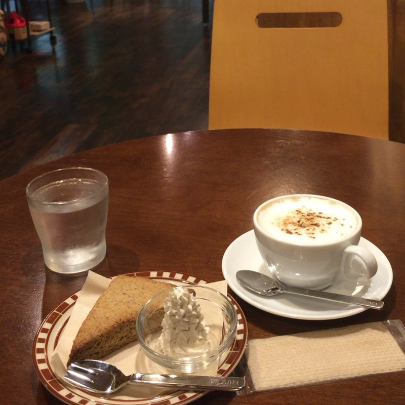 黒糖マヤナッツチャイ&チャイスコーン(CAFE OLIVEA)