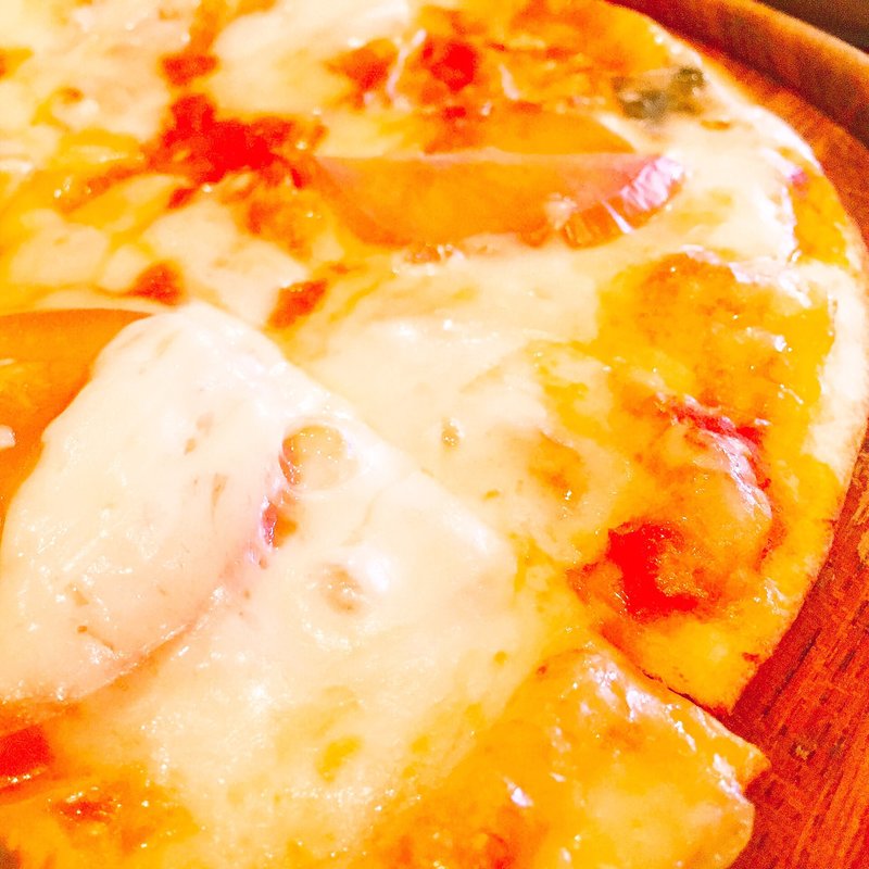 トマトとバジルのモッツァレラピザ(長崎ピエトロ 時津店 )