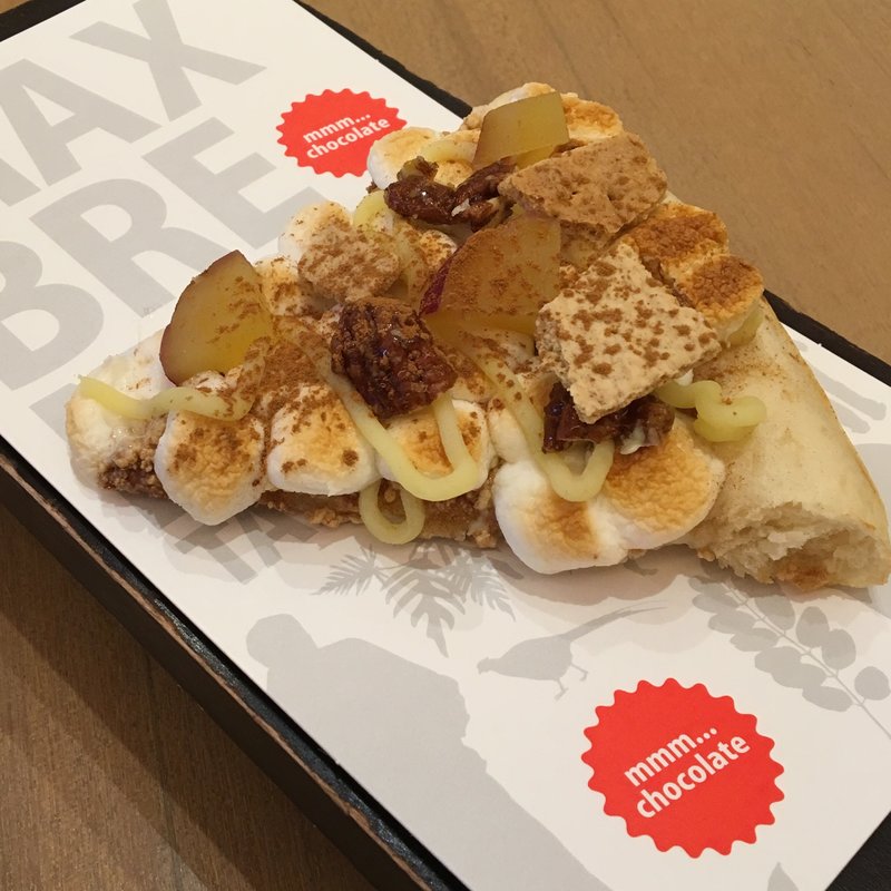 スイートポテトチョコレートピザ  -1カット-(マックスブレナーチョコレートバー　東京ソラマチ店)