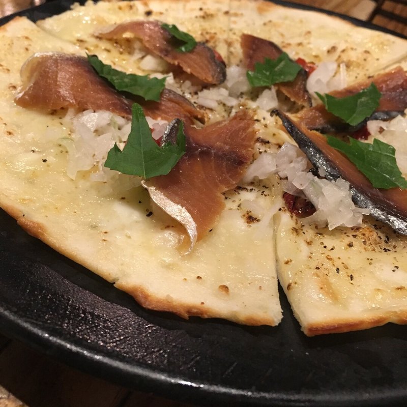 へしこピザ(四十八漁場 五反田店)